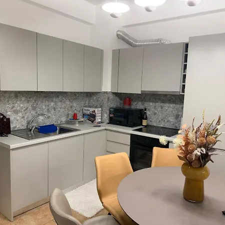 Family Golem (Tirana)